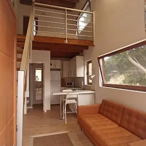 https://villa-casa-del-arbol-de-bibiana-1.in-canary-islands.com